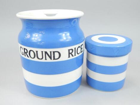 A T.G. Green Cornish ware blue and white storage jar Ground Rice