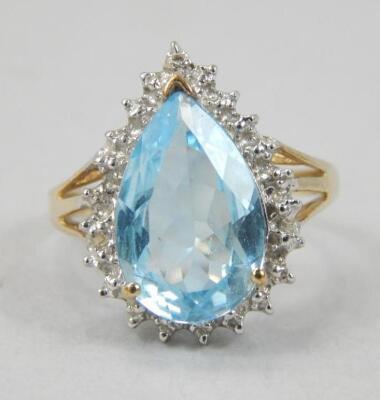 A ladies dress ring