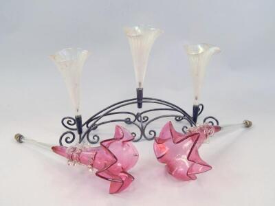 An early 20thC three stemmed epergne