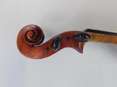 A late 19thC Violin by Walter H Mayson of Manchester - 4