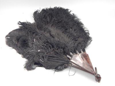 A 1920s/30s mourning fan - 4