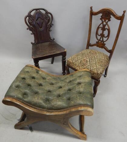 A Victorian hall chair