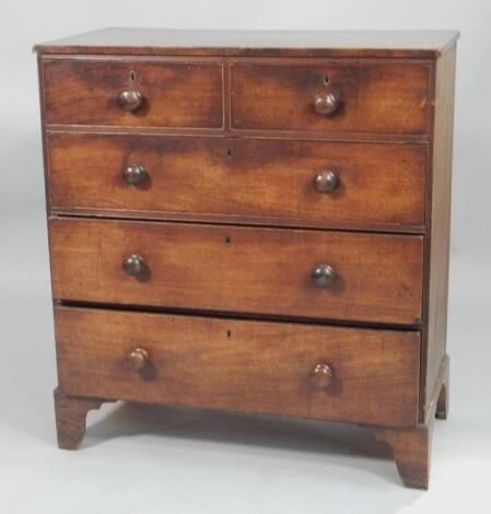 An early 19thC mahogany chest of drawers