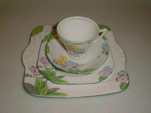 A Heathcote bone china 'The Lea' pattern tea service