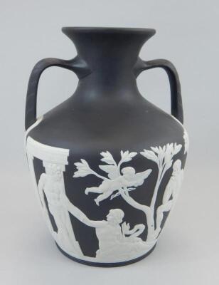 A Wedgwood black Jasperware version of the Portland vase - 2