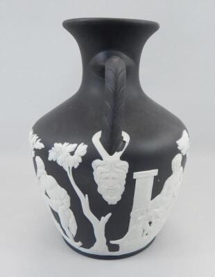 A Wedgwood black Jasperware version of the Portland vase - 3