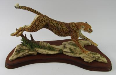 A Border Fine Arts figure male cheetah