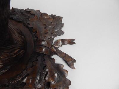 A late 19thC/early 20thC Black Forest linden wood carving - 3