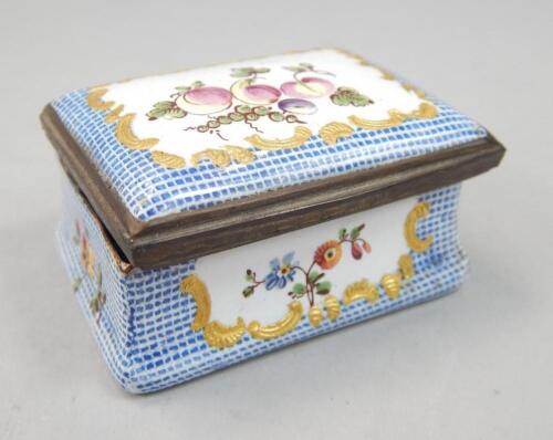 A 19thC enamel patchbox