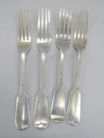 An associated part set of four 19thC silver Fiddle pattern dessert forks