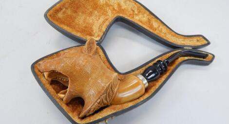 A modern Meerschaum pipe