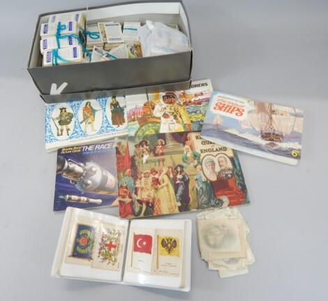 A quantity of cigarette cards