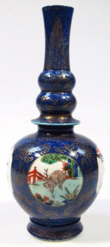 A Chinese Kangxi porcelain double gourd vase