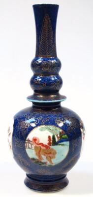 A Chinese Kangxi porcelain double gourd vase - 3