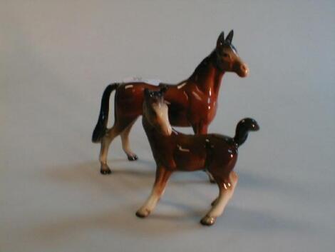 Two Beswick foals (AF) £5-15