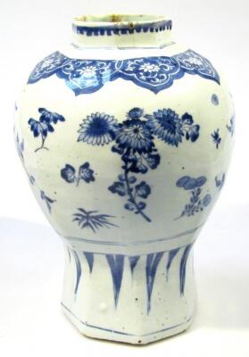 An 18thC Chinese design blue and white porcelain vase - 3