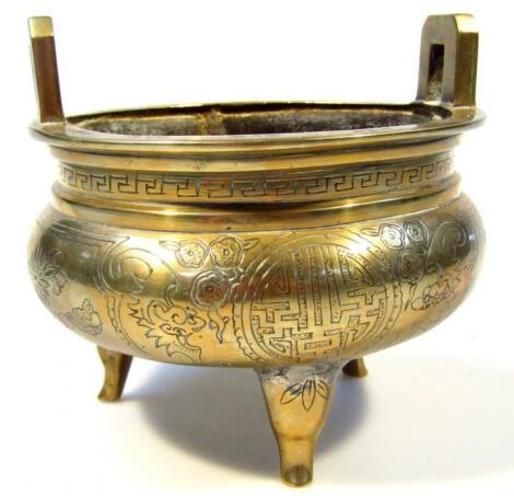 A 20thC Chinese bronze censer