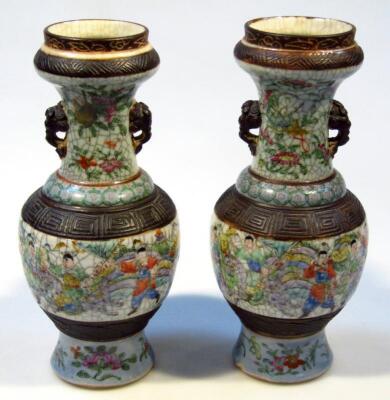 A pair of Ming style Chinese semi porcelain vases - 3