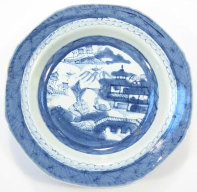 A set of four Chinese blue and white porcelain export plates - 3