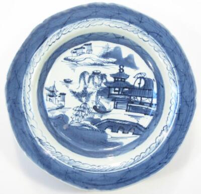 A set of four Chinese blue and white porcelain export plates - 4