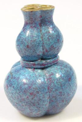 A Chinese enamel finish porcelain triple gourd vase - 2