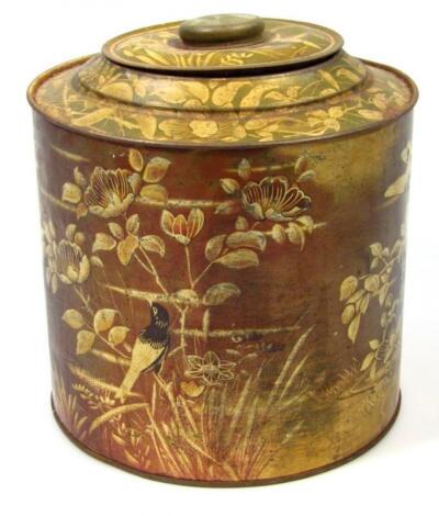 An early 20thC tea tin