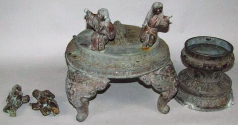 An early 19thC bronze figure group censer base