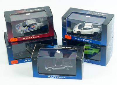 *Autoart 1:43 scale diecast