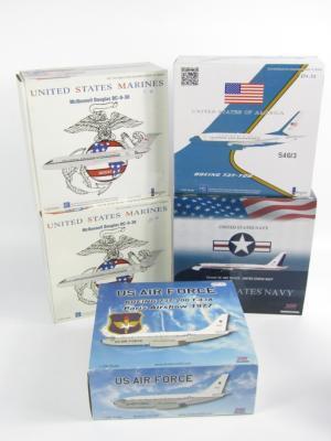 *In Flight 200 Aviation scale models