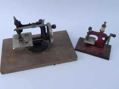 A Singer child's sewing machine