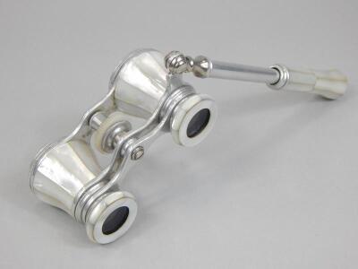 A pair of Continental silver plated and mother of pearl opera glasses - 2