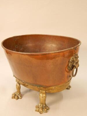 A copper and brass coal bucket - 2
