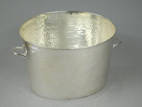 A 20thC Culinary Concepts ice bucket or champagne bath