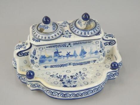 A Delft ink stand