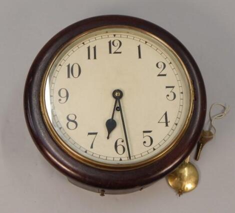 A late 19th/early 20thC oak wall timepiece