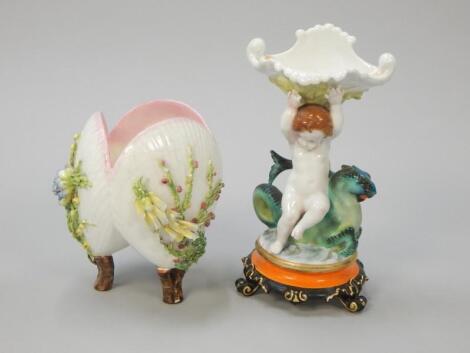 Two items of porcelain
