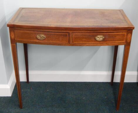 A late 19thC / early 20thC mahogany writing table