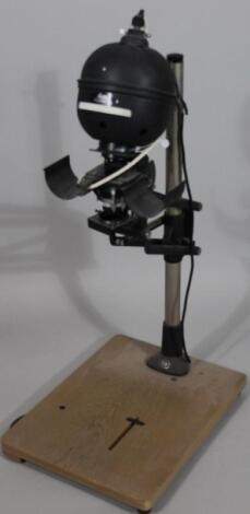 Camera Interest. A Leitz Focomat 1C photographic enlarger