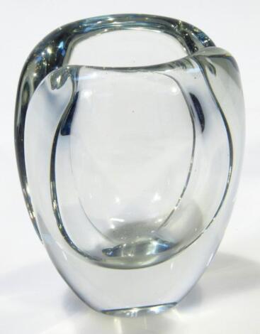 A mid 20thC clear Nuutajarvi-Notsjo glass vase