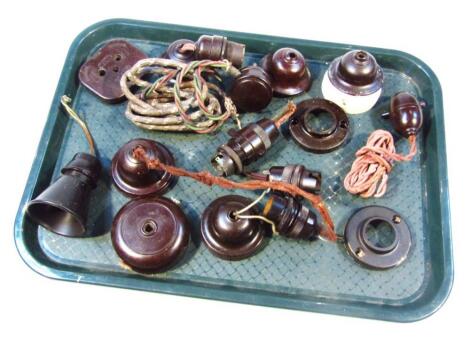 Various early 20thC dark brown Bakelite lamp fittings