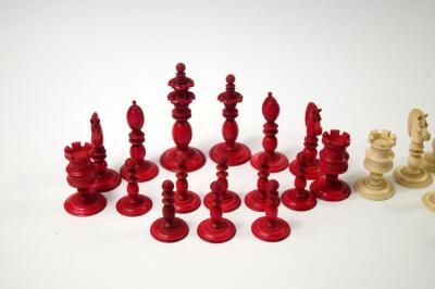 A 19thC white and red stained ivory chess set attributed to Calvert of Fleet Street - 2