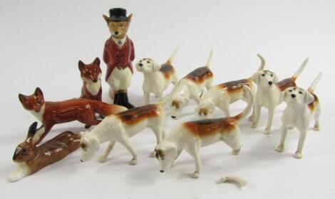 A Royal Doulton recumbent hare HN2544