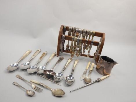 Various items of silver and silver plate