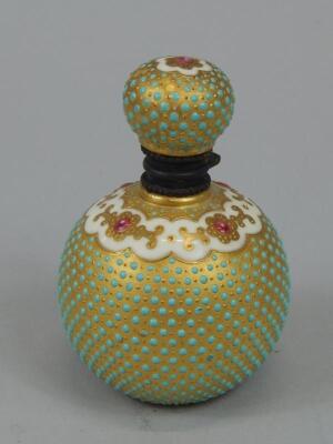 A Coalport porcelain scent bottle