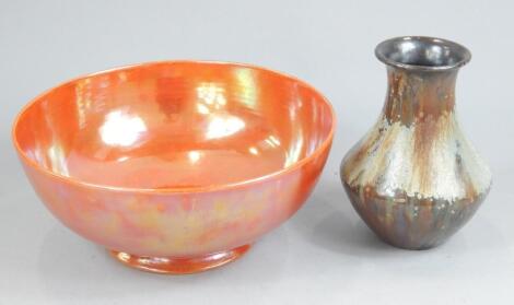 A Ruskin orange glazed lustre bowl