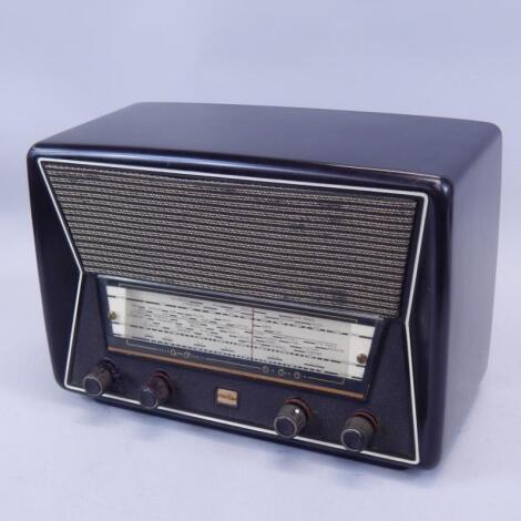 A Stella ST106A radio