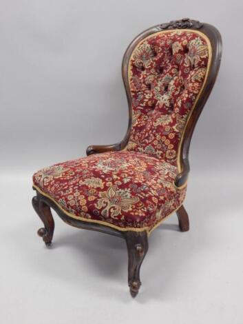 A Victorian mahogany spoon back chair