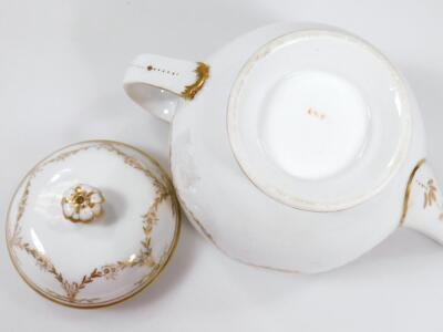 An early 19thC part French porcelain tea set - 13