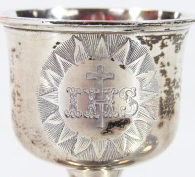 A Victorian silver travelling communion set - 2