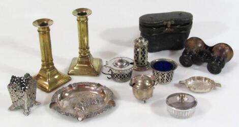 Various metalware